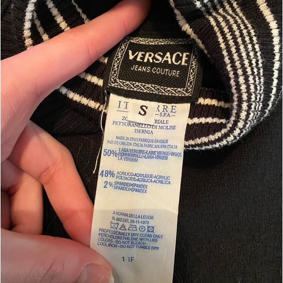 Vintage Versace Turtleneck Short Sleeve Sweater - Picture 6 of 9